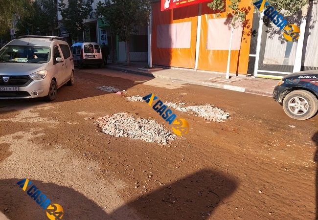 شباب يحرجون مسؤولي الرحمة و«يرقعون» الطرقات لتسهيل  السير والجولان