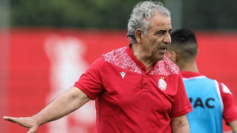 البنزرتي يتخذ هذا القرار بعد تعادل الوداد أمام المغرب الفاسي