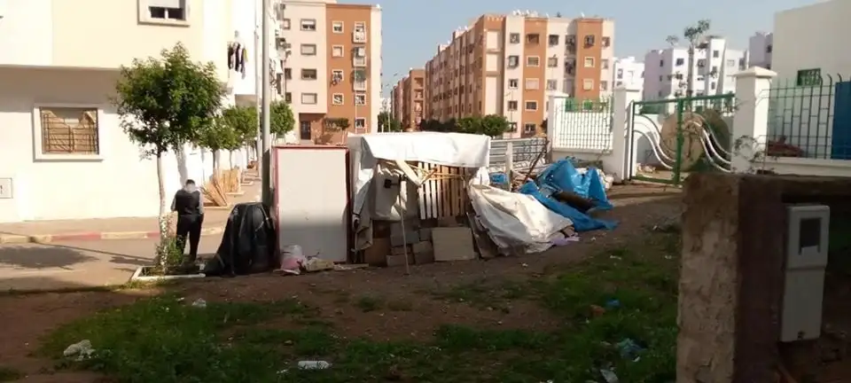 «براريك» جديدة «تنبت» ليلا في أحياء شعبية بمدينة الدار البيضاء