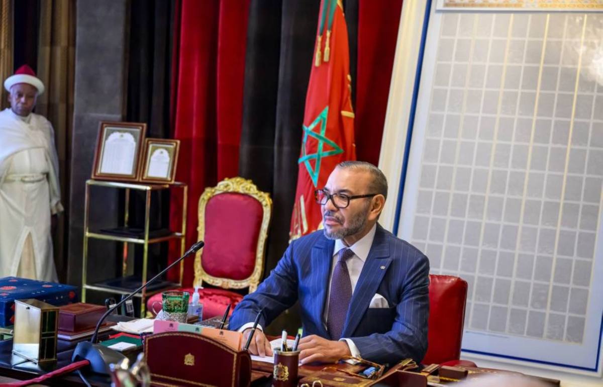 جلالة الملك يترأس حفل توقيع اتفاقية إطلاق برنامج الوحدات الصحية المتنقلة المجهزة بتقنيات الاتصال عن بعد لفائدة العالم القروي