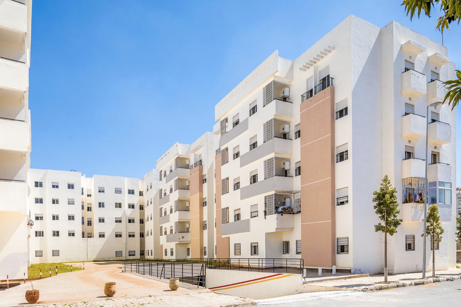 الحكومة تصادق على المرسوم المتعلق بمنح الدعم المباشر للسكن