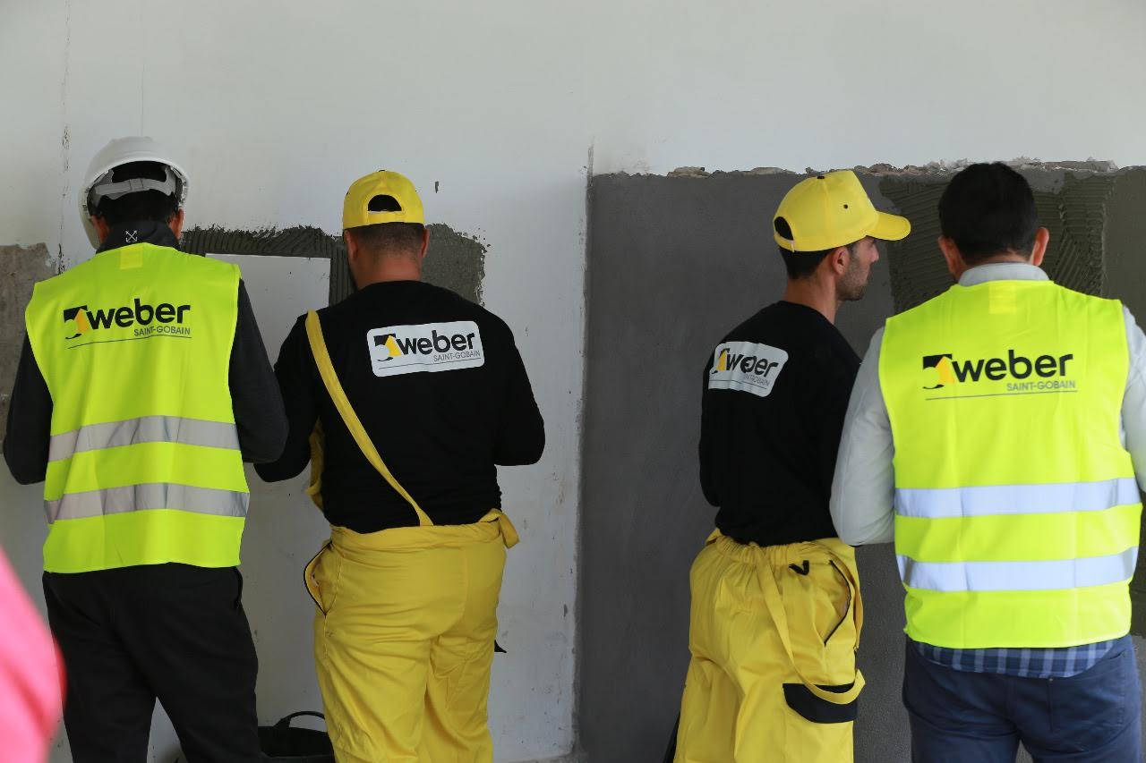 Saint-Gobain تحتفل بتكوين أكثر من 10000 شخص عبر أكاديميتها وتؤكد عزمها المضي قدما في تدقيق طموحاتها بالمغرب
