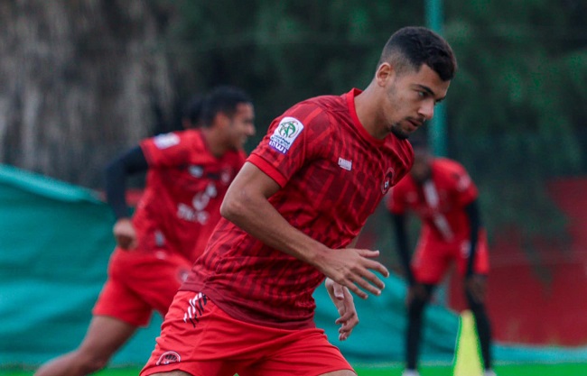 لليوم الرابع.. لاعبو شباب المحمدية يواصلون مقاطعة التداريب الرياضية