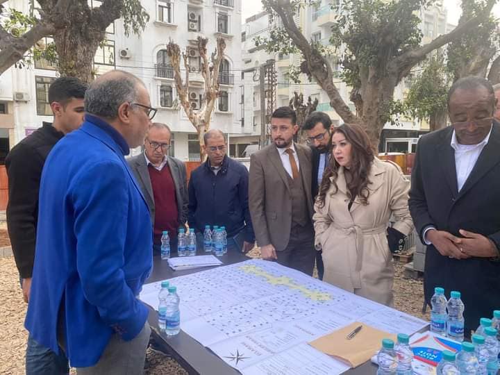 العمدة الرميلي تتفقد ورش تهيئة حدائق بمقاطعة المعاريف